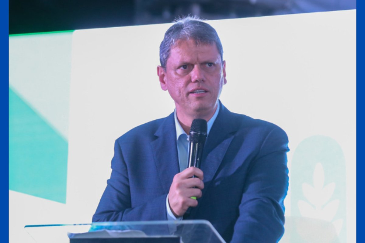 Vídeo: 'perdão às famílias e aos comerciantes' recua Tarcísio após debochar de casos de intoxicação por metanol