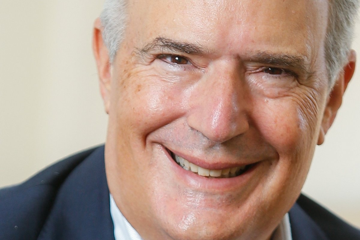 Titã da publicidade brasileira, Luiz Lara conecta passado, presente e futuro em biografia!