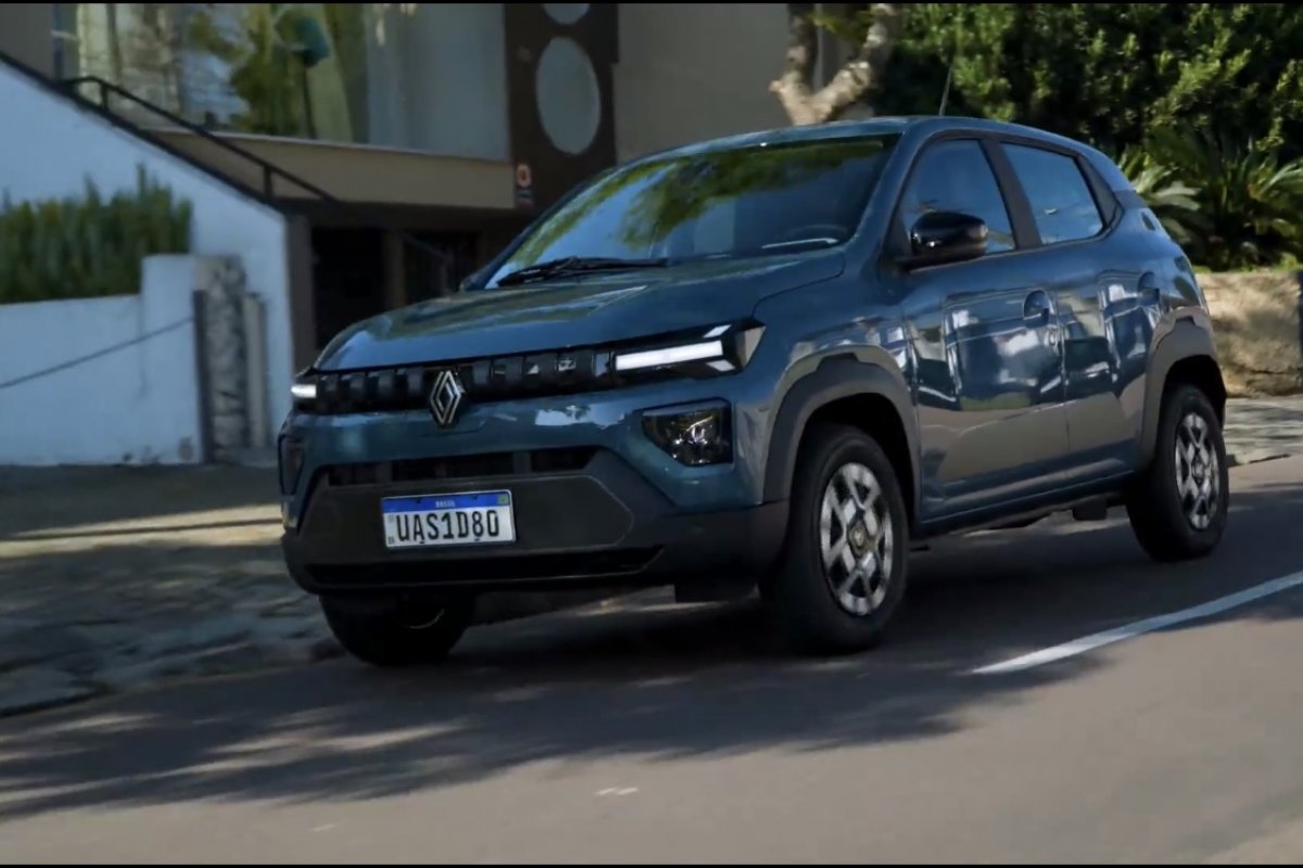 Kwid elétrico estreia por menos de R$ 100 mil com novo visual