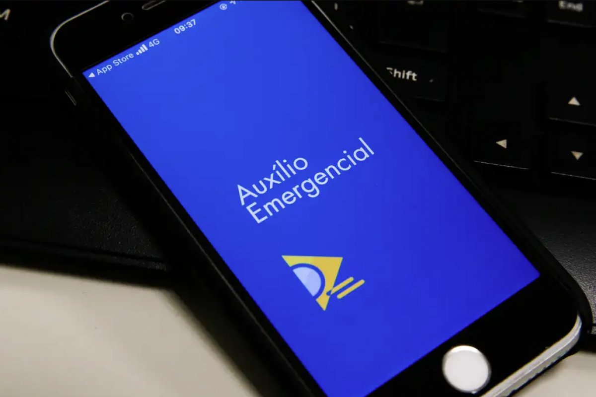 Valores pagos indevidamente pelo Auxílio Emergencial são cobrados pelo governo