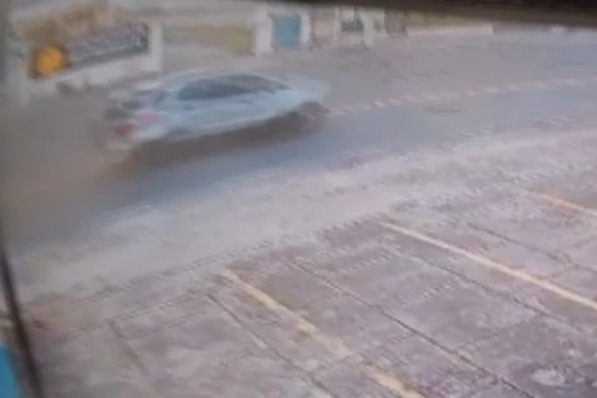 Homem que atropelou PRF aposentada não tem CNH e tentou trocar peças de veículo para ocultar acidente