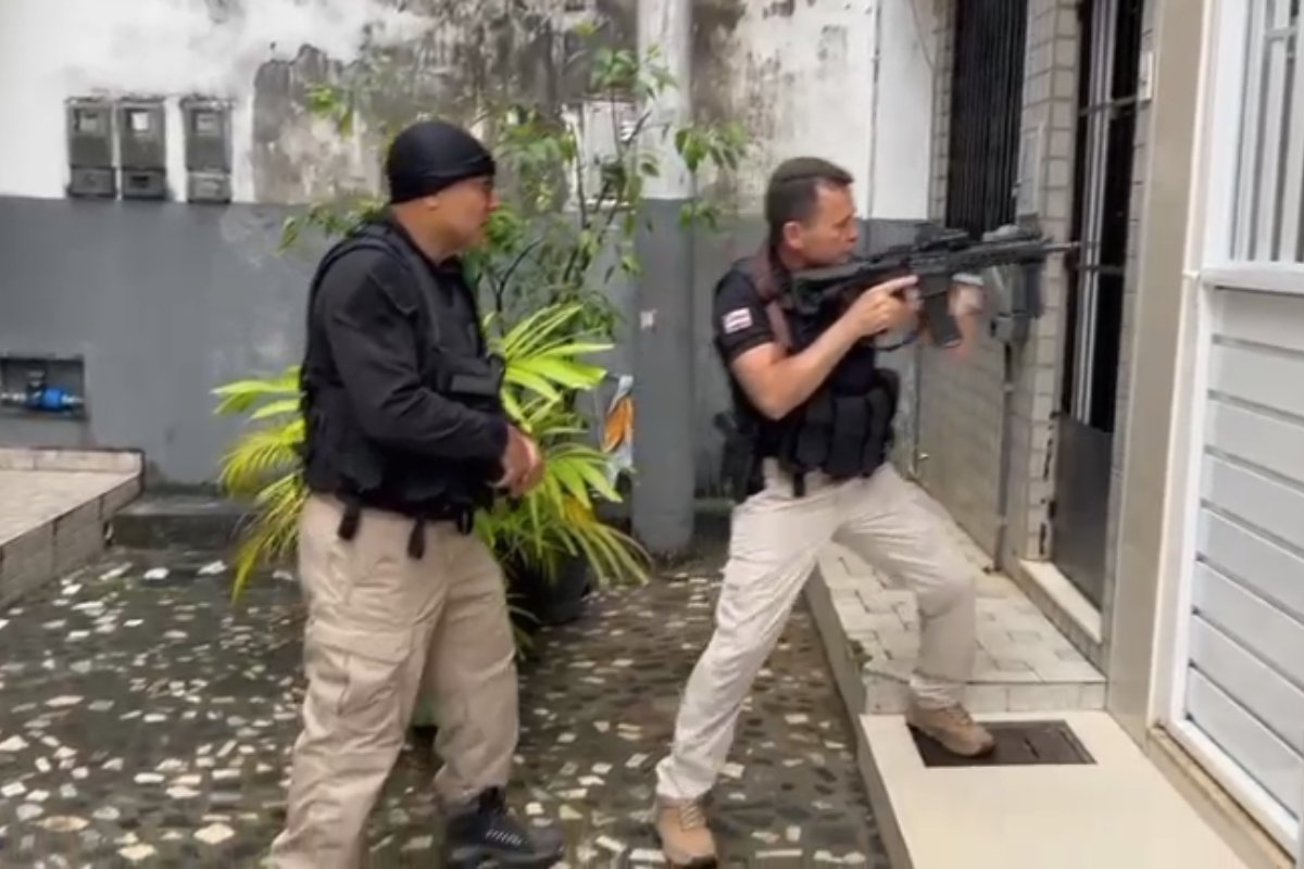 Suspeito de matar e esquartejar entregador por aplicativo é morto em operação policial em Salvador