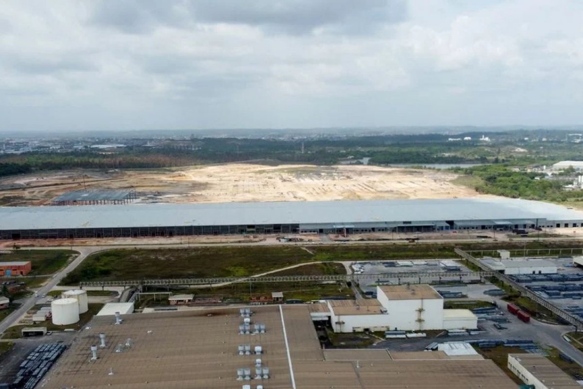 Com a presença de Lula, fábrica da BYD na Bahia é inaugurada nesta quinta-feira (9)
