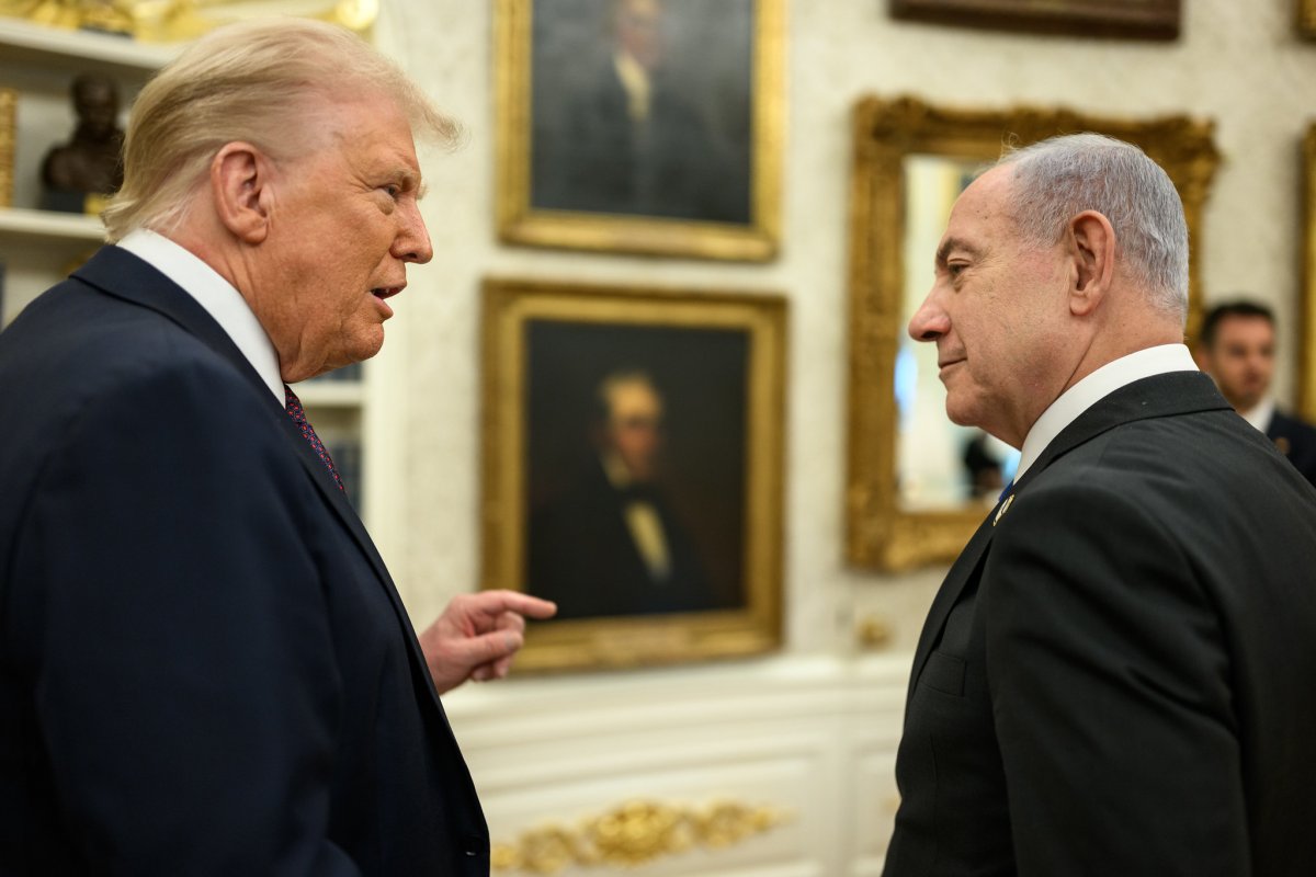 Encerramos a guerra em Gaza, diz Trump, enquanto Netanyahu se reúne com gabinete
