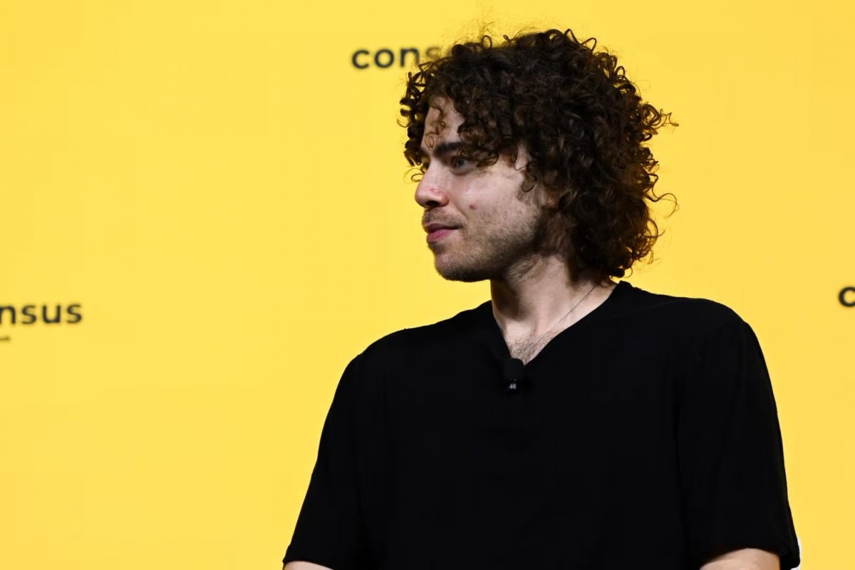 Fundador de site de apostas se torna o mais jovem bilionário sem ser herdeiro