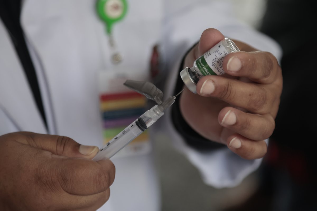 Fiocruz e UFMG firmam parceria para expandir centro de vacinas