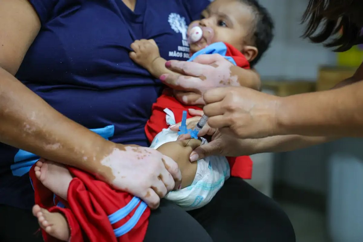 Casos de coqueluche crescem e provocam internações e mortes