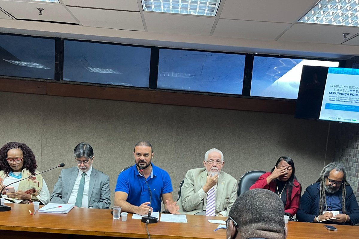 Capitão Alden defende debate técnico sobre PEC da Segurança Pública durante seminário
