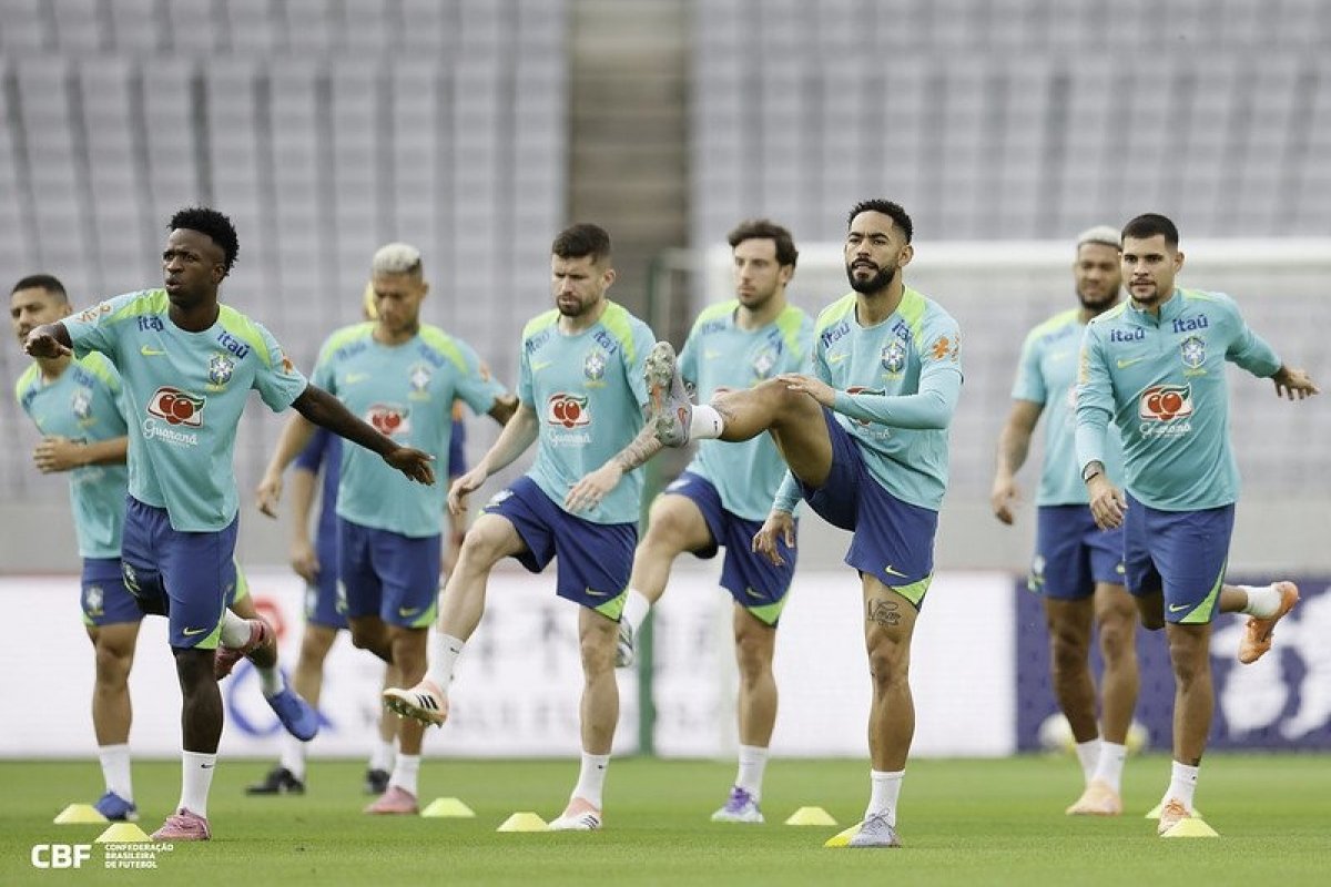 Ancelotti deve mudar praticamente time todo para duelo diante do Japão; veja escalação 