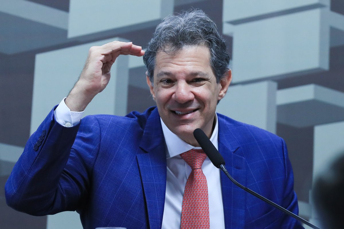 Taxação BBB, de bancos, bets e bilionários, só é injusta para desinformados, diz Haddad