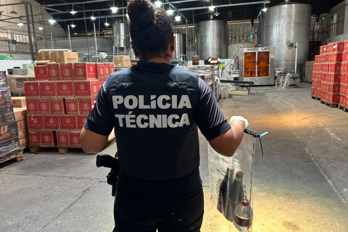 Operação conjunta fiscaliza produção e venda de bebidas alcoólicas em Salvador
