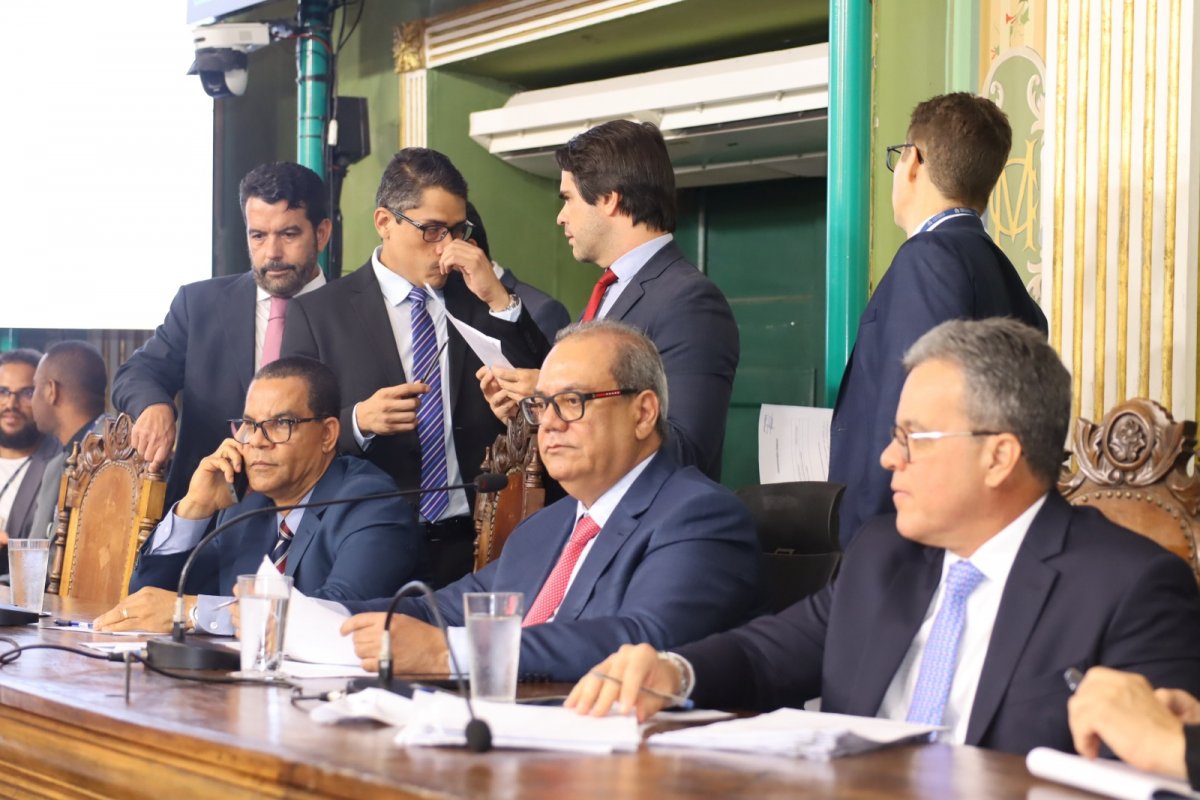 Câmara de Salvador aprova pacote de projetos de Bruno Reis e vereadores; confira