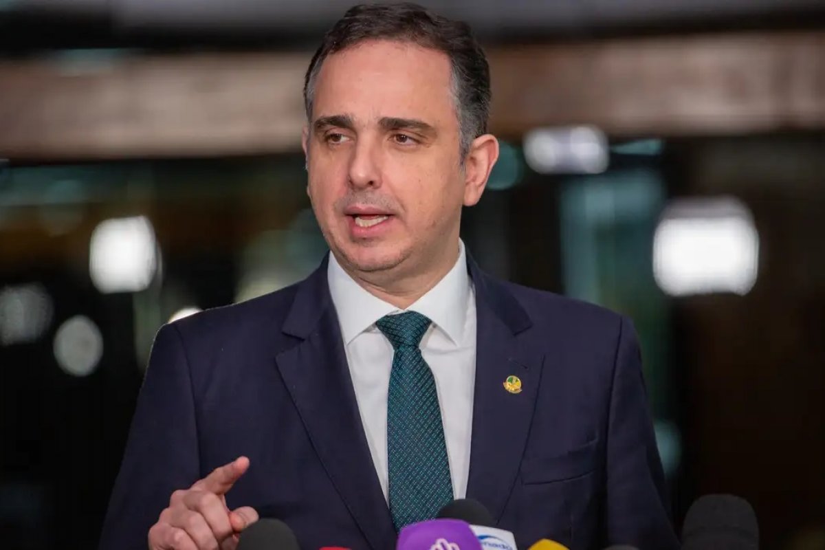 Rodrigo Pacheco diz se sentir honrado por ser lembrado para vaga no STF