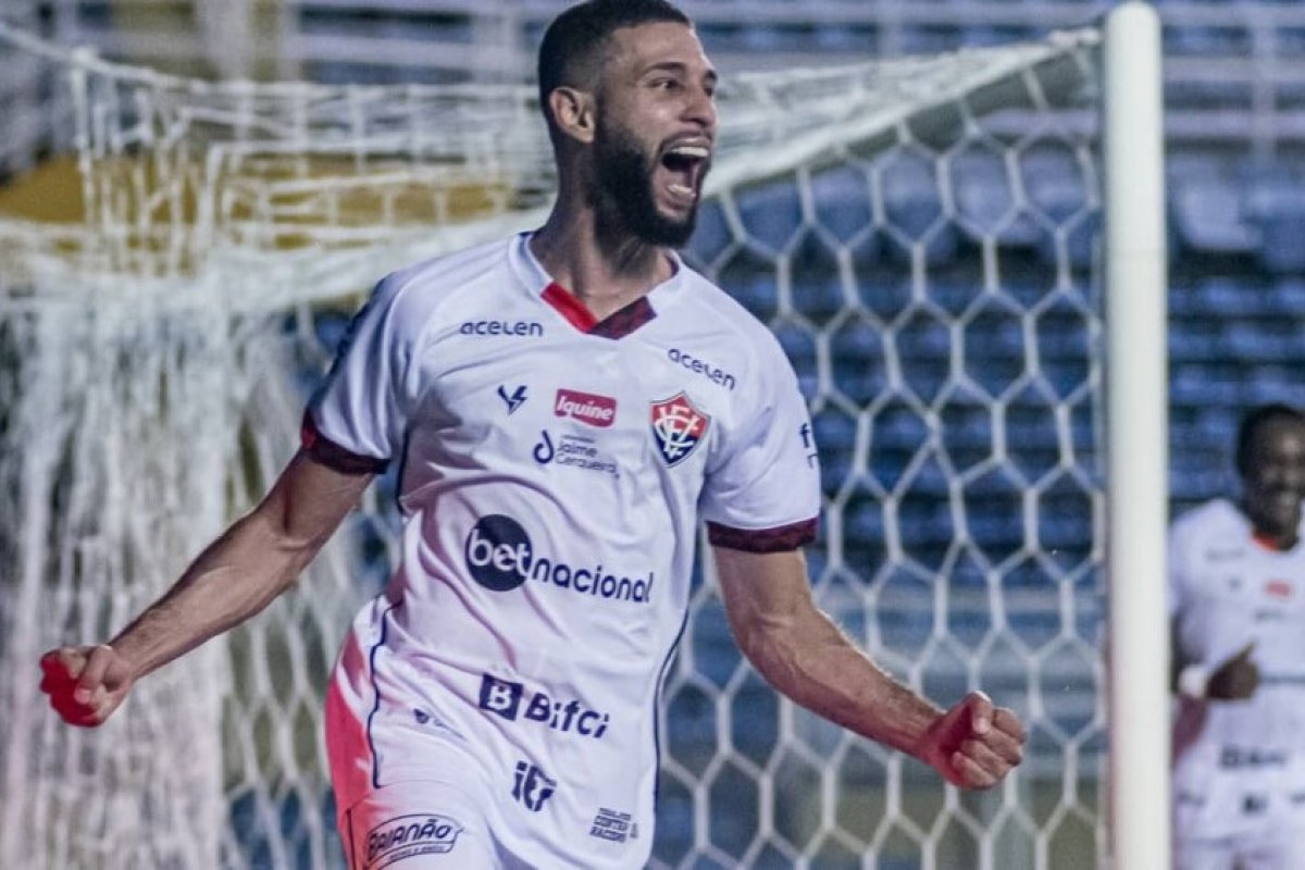 Vitória aciona Grêmio na CNRD por atraso na parcela de pagamento de Wagner Leonardo 