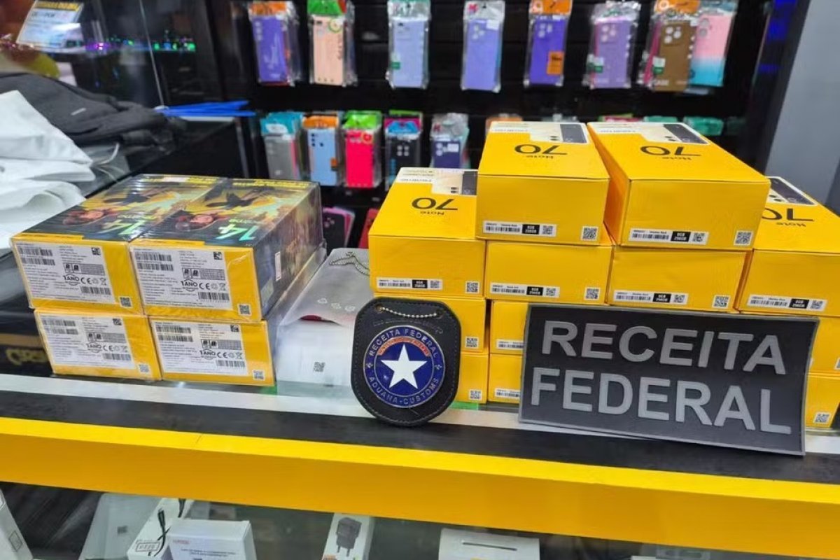 Receita apreende mais de mil celulares importados de forma ilegal