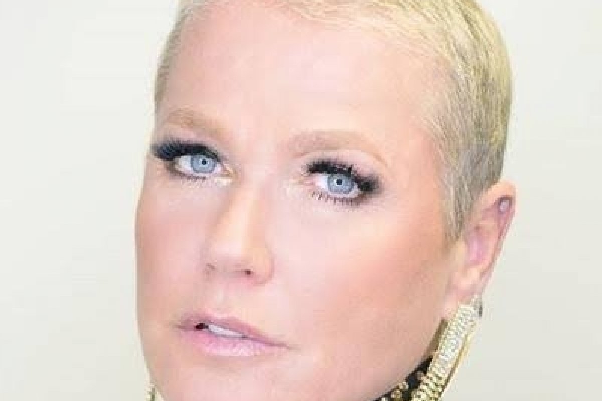 Xuxa terá programa na TV aos domingos