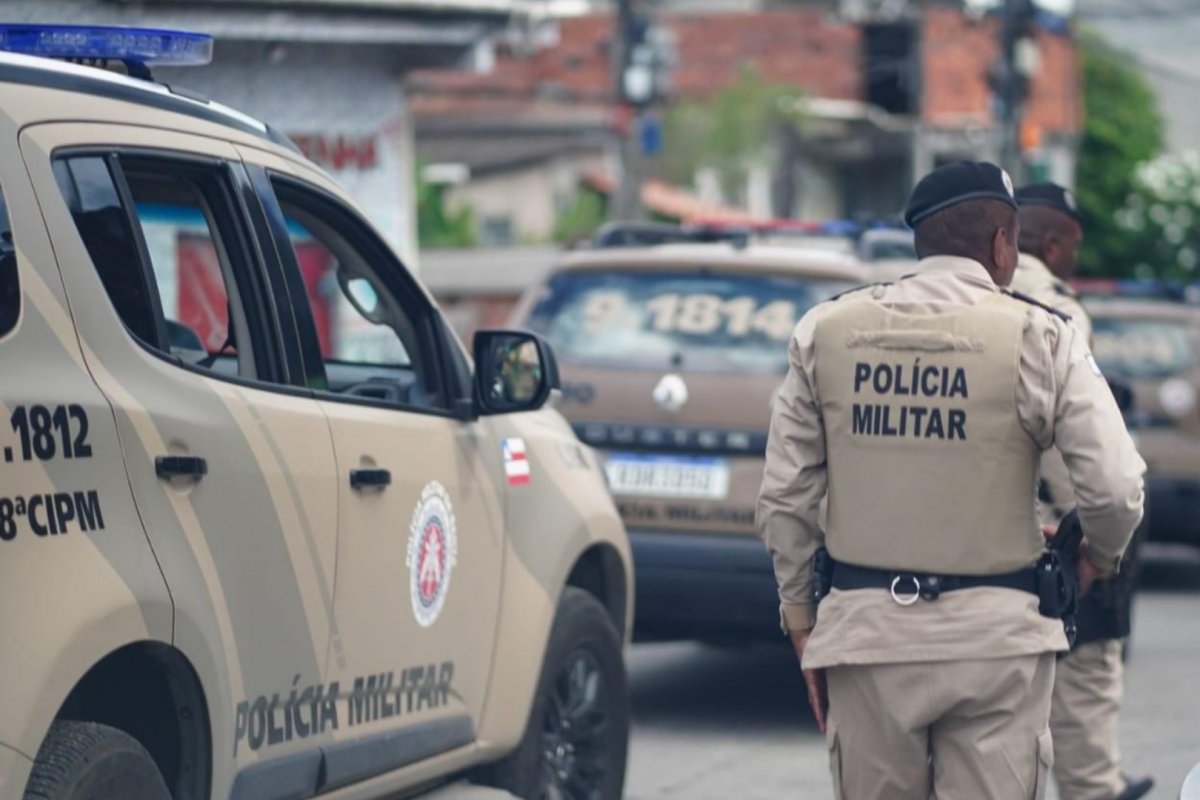 Homem é preso após fazer casal de reféns em Salvador