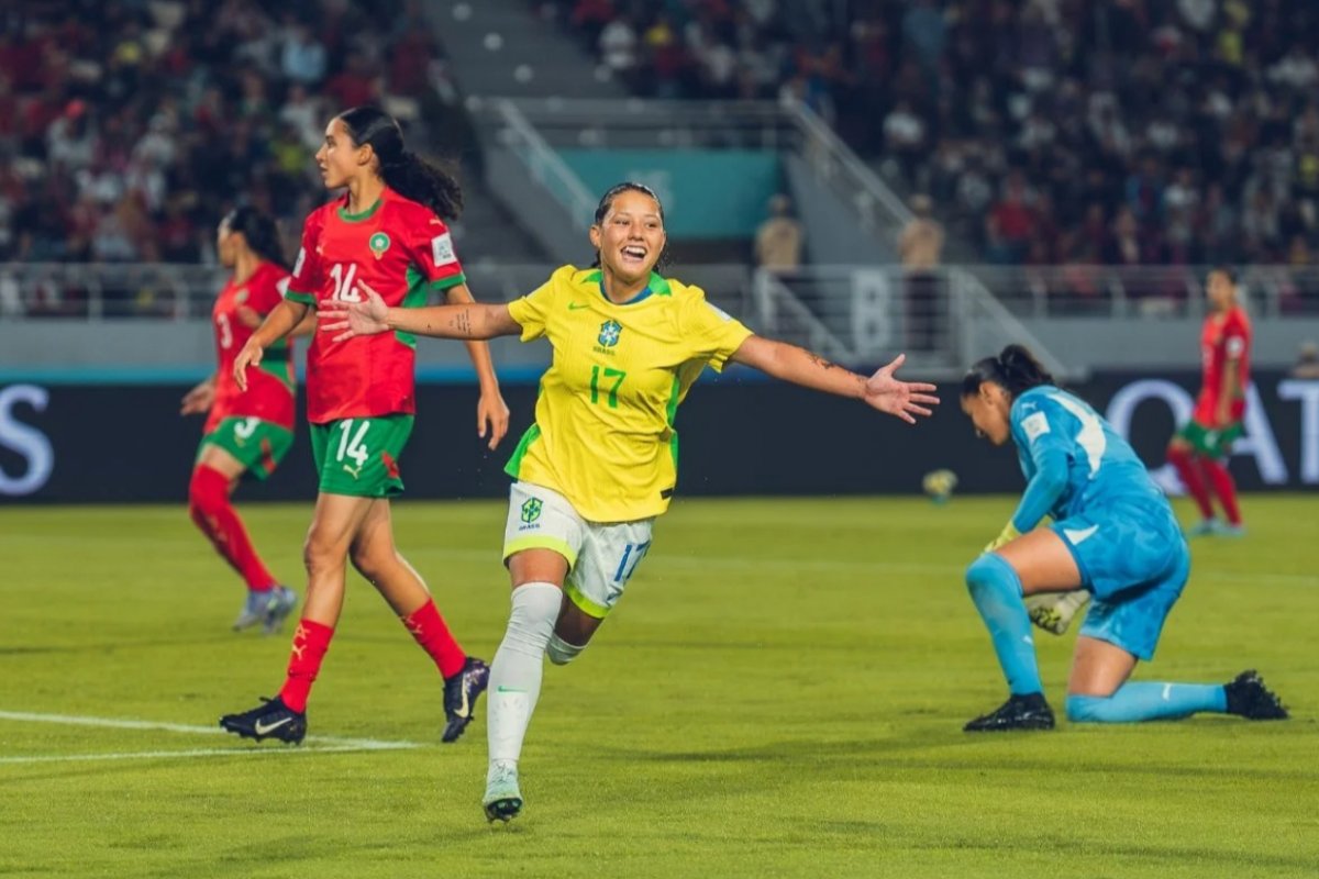 Copa do Mundo: seleção brasileira feminina estreia com vitória contra o  Marrocos