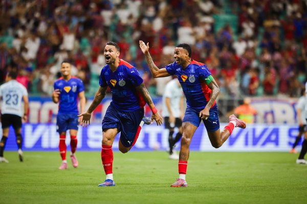 [Vídeo: Bahia goleia o Grêmio na Fonte Nova e segue no G-6; confira os gols]