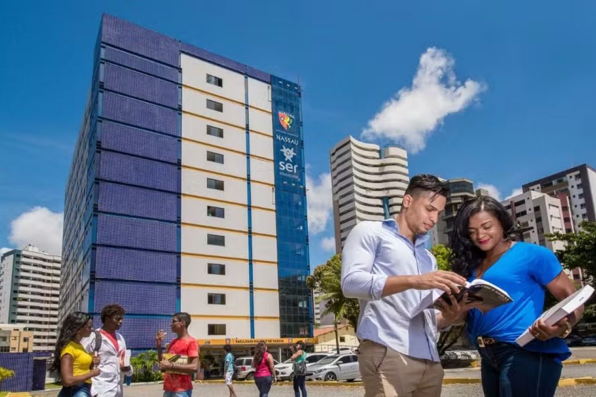 Atendimento odontológico gratuito é oferecido por universidade em Salvador