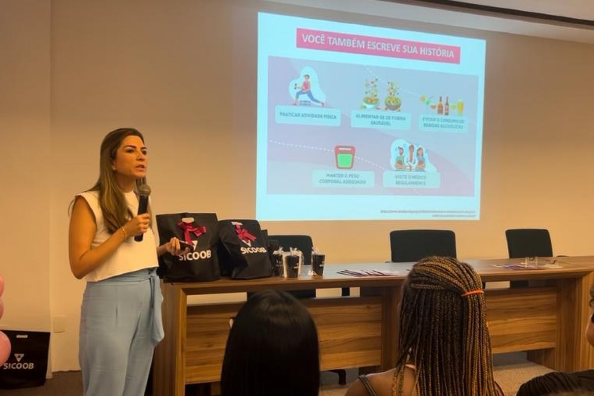 Outubro Rosa: Ação oferece exames gratuitos de prevenção ao câncer em Salvador! 