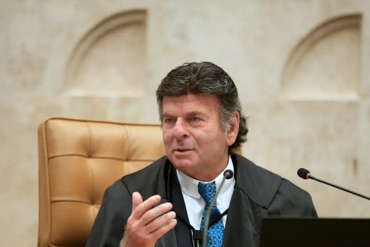 Ministro Luiz Fux solicita mudança da 1ª para a 2ª Turma do STF