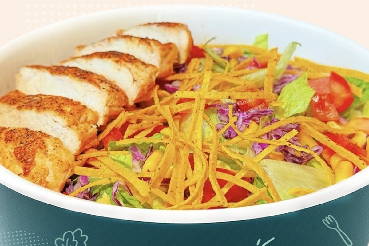 Bold Hospitality Company, detentora do Outback no Brasil, entra no mercado de saladas e lança Aussie Salad!