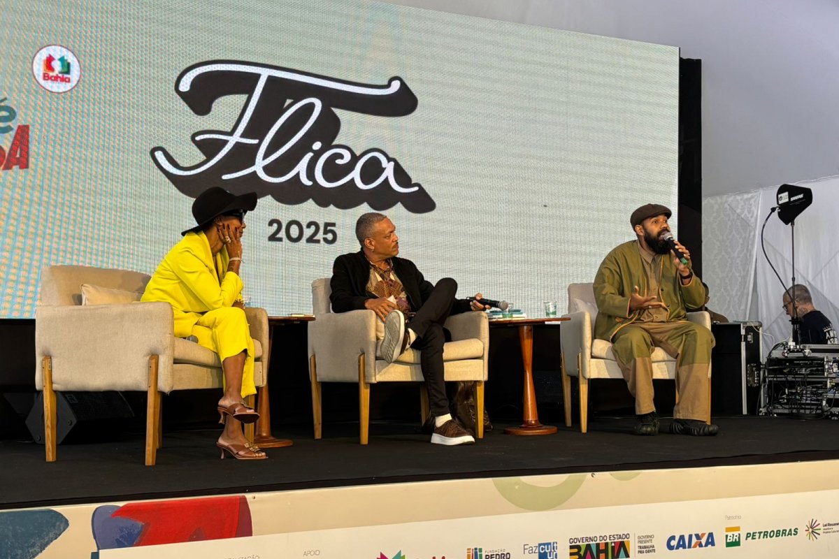 Rita Batista e Russo Passapusso abrem a Flica 2025 celebrando o poder da palavra com a mesa “Ler é Massa”! 