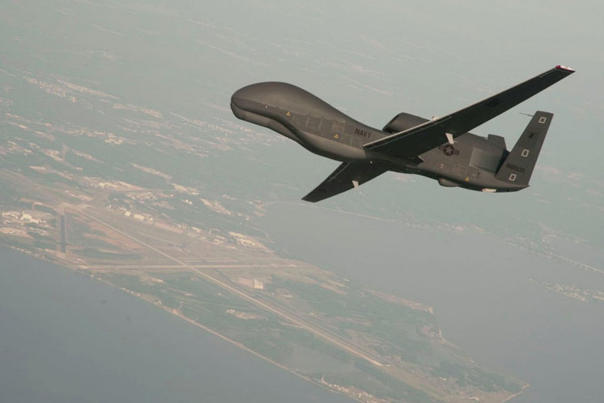 Trump desiste de ataque ao Irã como represália de drone abatido