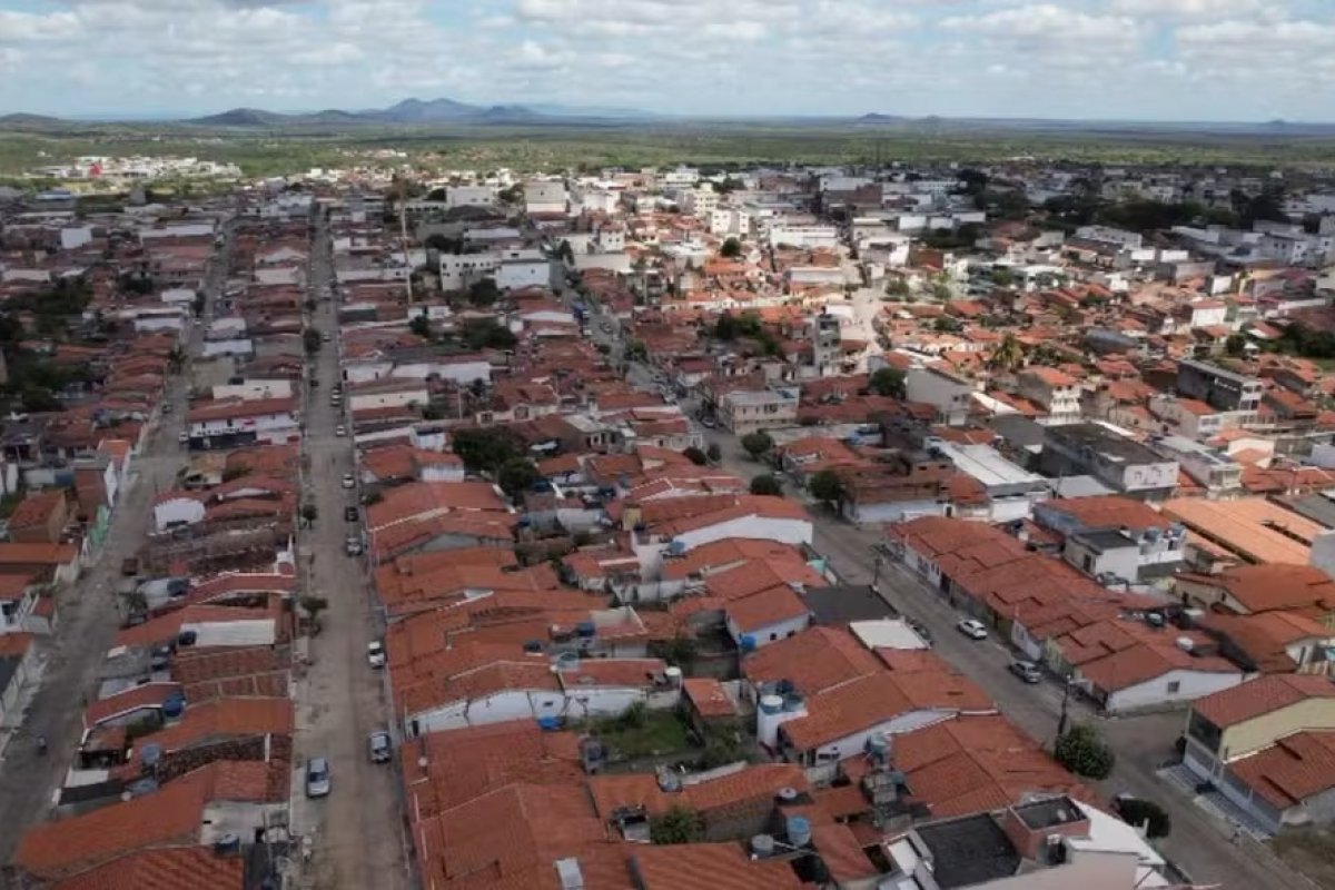 Casa de tratamento para dependentes químicos é fechada em Ipirá após denúncia de maus-tratos