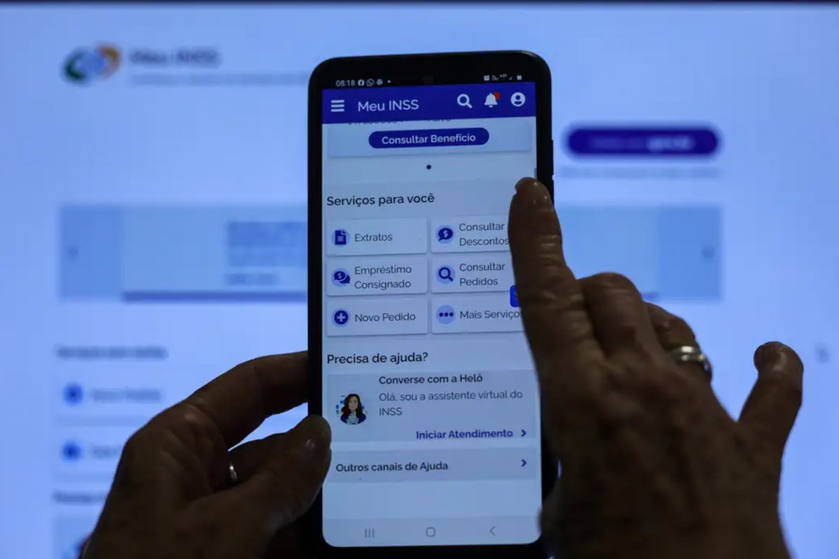 Quatro milhões de brasileiros terão que fazer a prova de vida do INSS