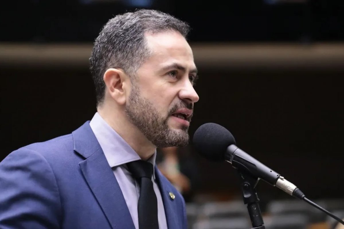 Deputado Kiko Celeguim apresenta relatório final do PL sobre o Metanol, que prevê penas de até 15 anos