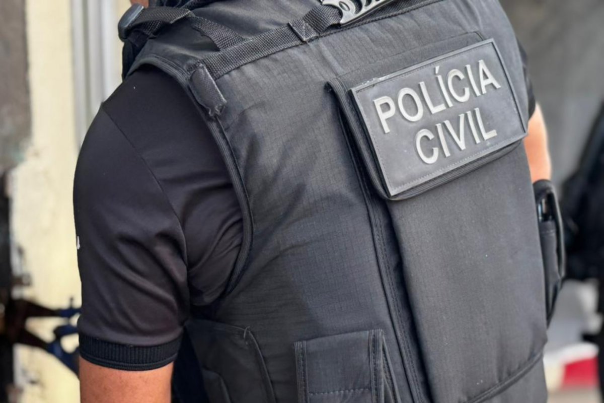 Funcionário é preso em flagrante for furtar e revender alimentos e bebidas de empresa
