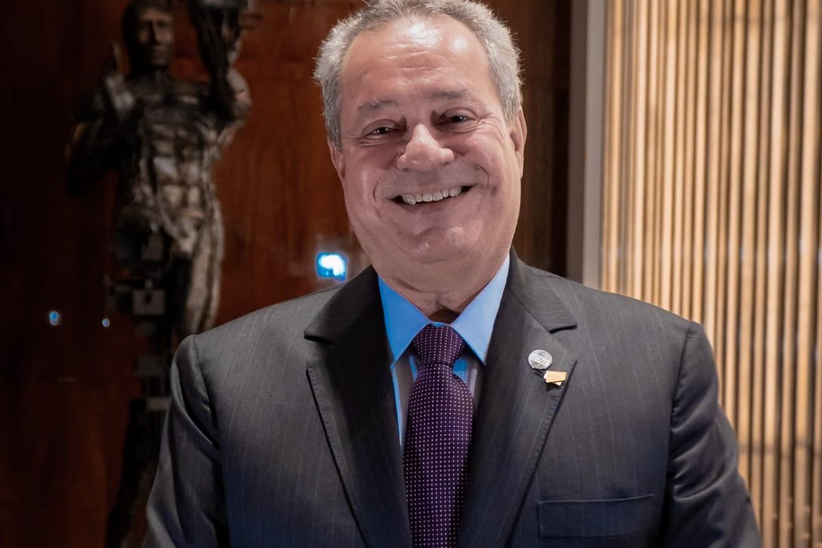 Presidente do CNI avalia encontro entre Lula e Trump como "avanço concreto" para reverter tarifaço