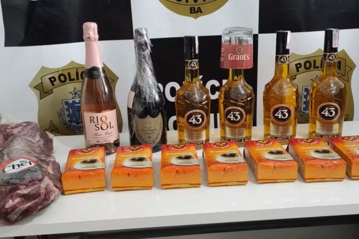 Flié mignon, whisky e champanhe: funcionário é preso após furtar R$ 10 mil em produtos de distribuidora