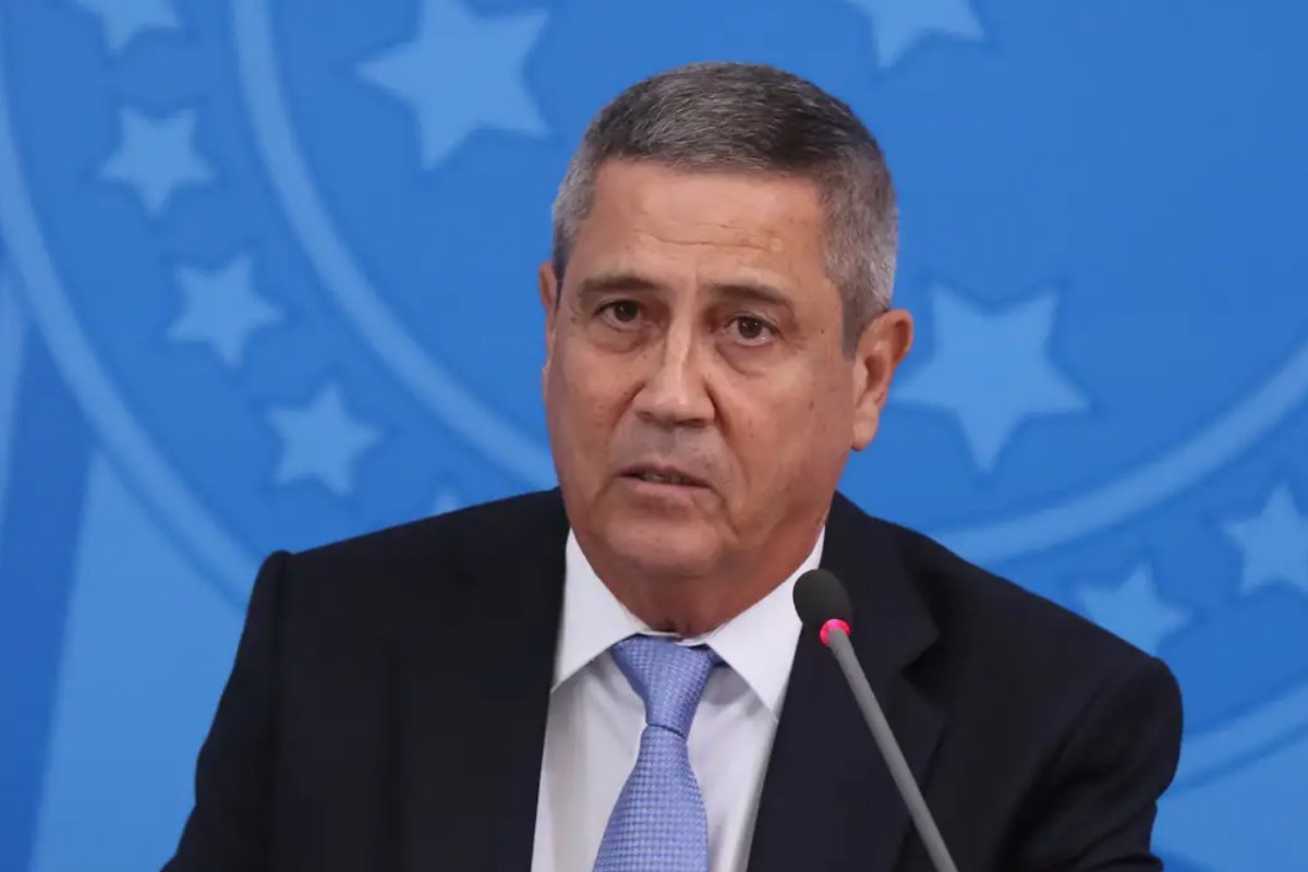 Defesa de Braga Netto recorre ao STF e alega suspeição de Alexandre de Moraes