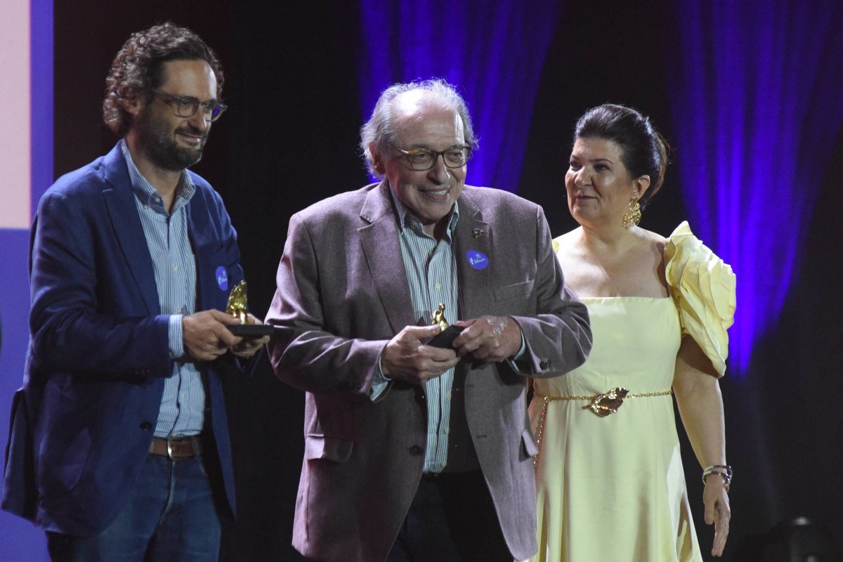 Prêmio Jabuti consagra Ruy Castro e elege Tony Bellotto o melhor romancista literário; veja todos os vencedores