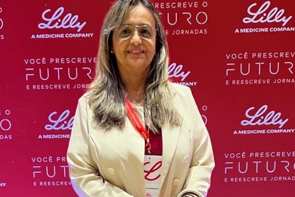 Dra. Liliana Valadares participa de evento sobre obesidade na capital baiana!