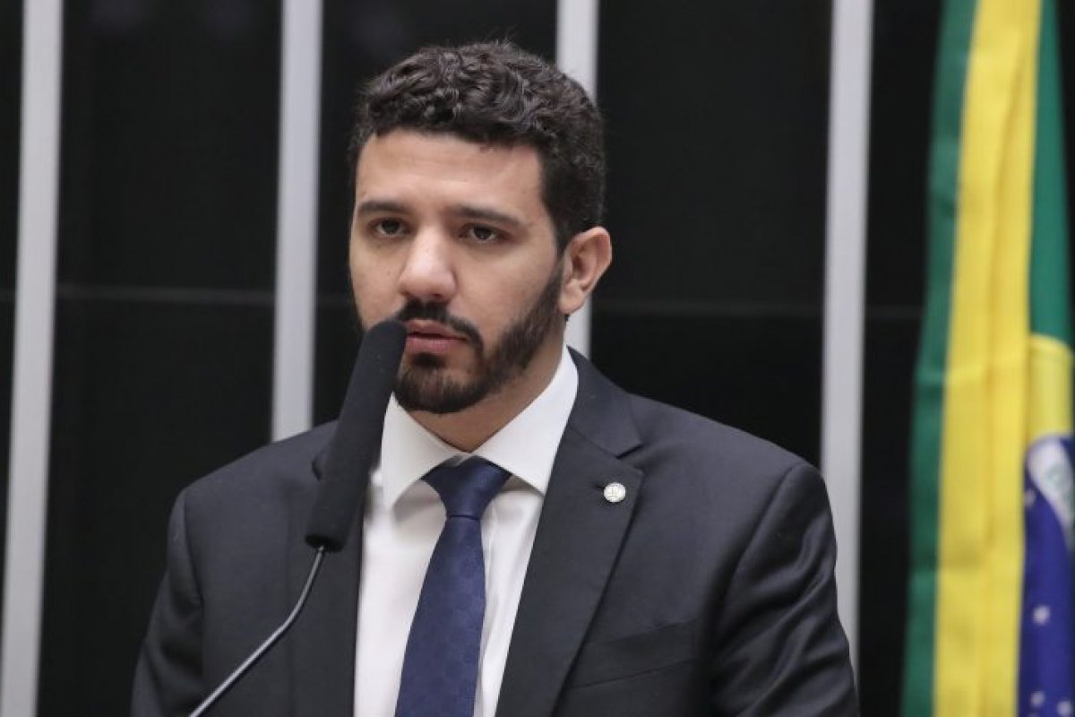 Câmara aprova gratuidade de bagagem despachada e de mão, além de marcação de assento padrão