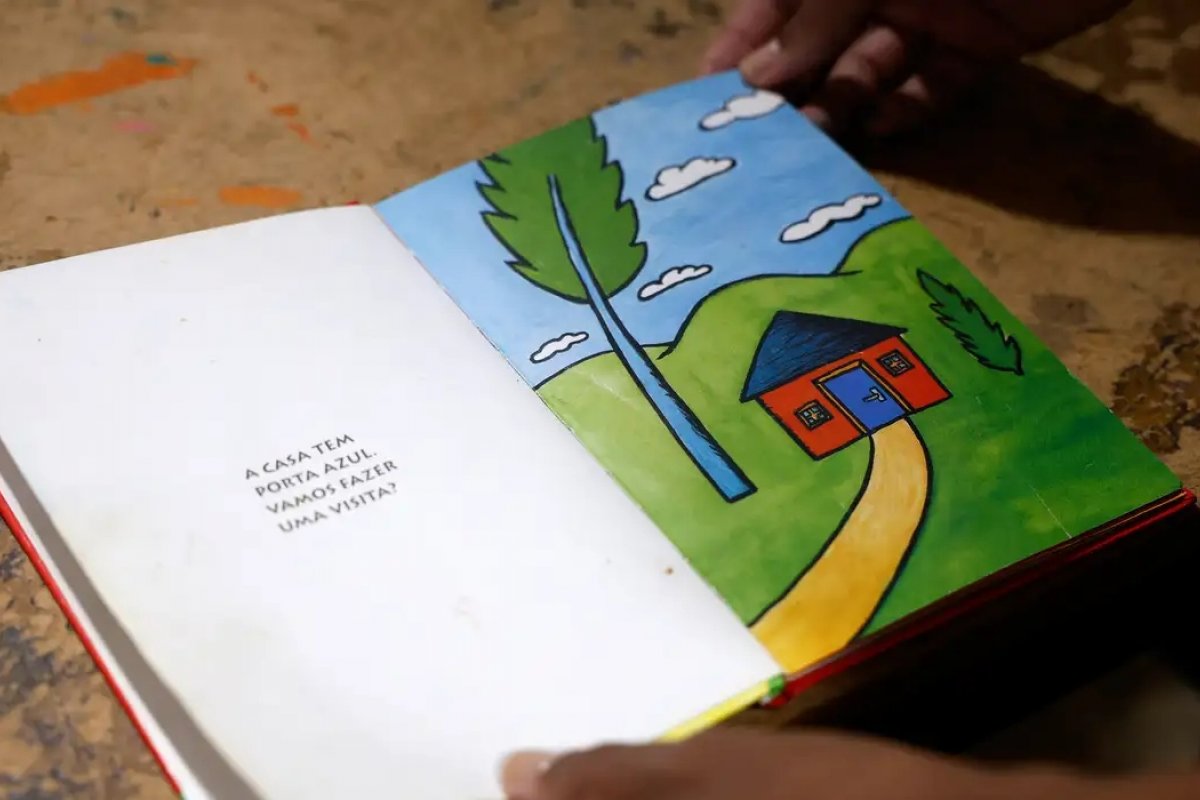 Ler ensina empatia a crianças, diz presidente da Biblioteca Nacional