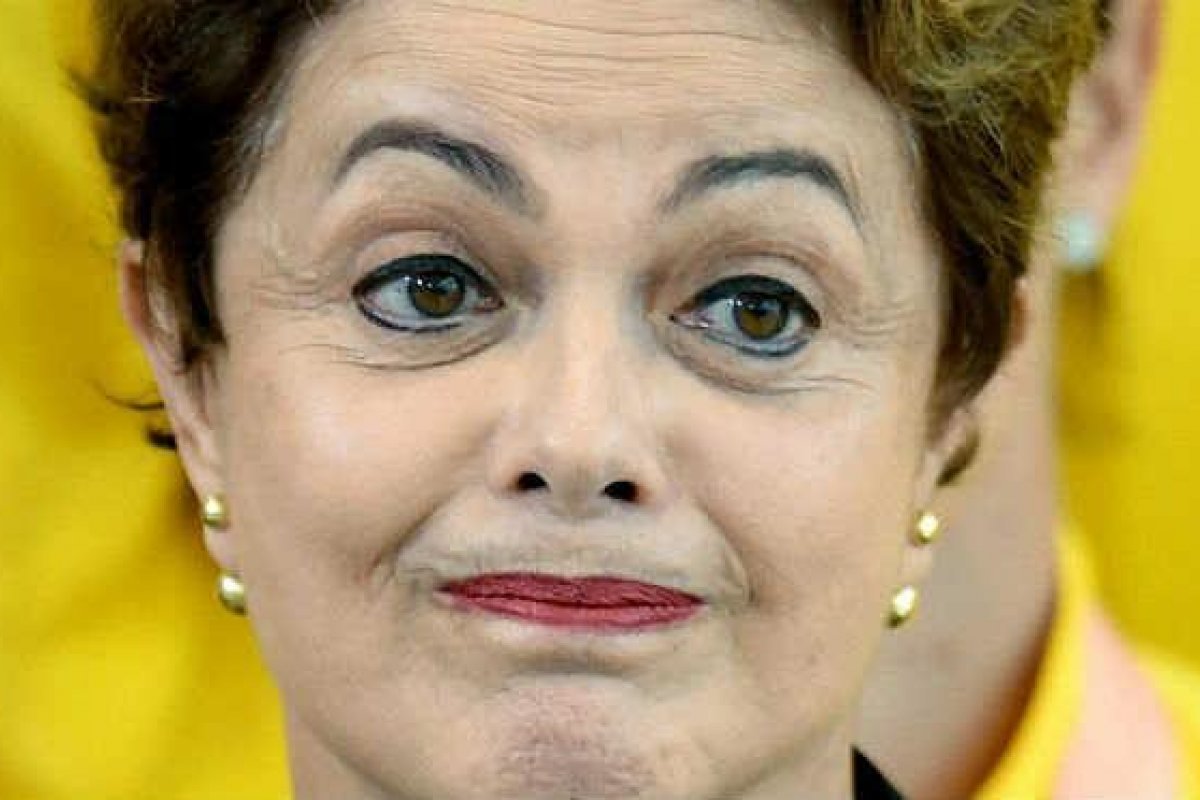 Pedido de indenização de Dilma será analisado por Damares