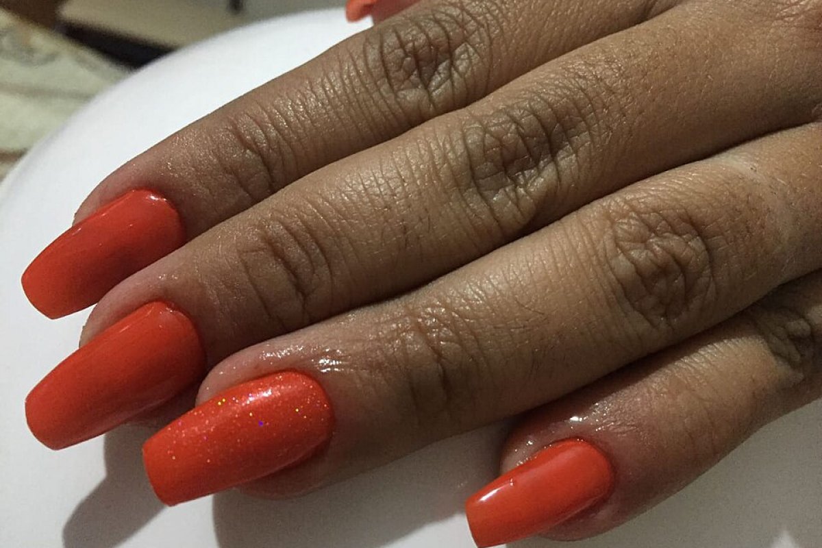 Anvisa proíbe duas substâncias utilizadas em produtos para unhas; veja quais