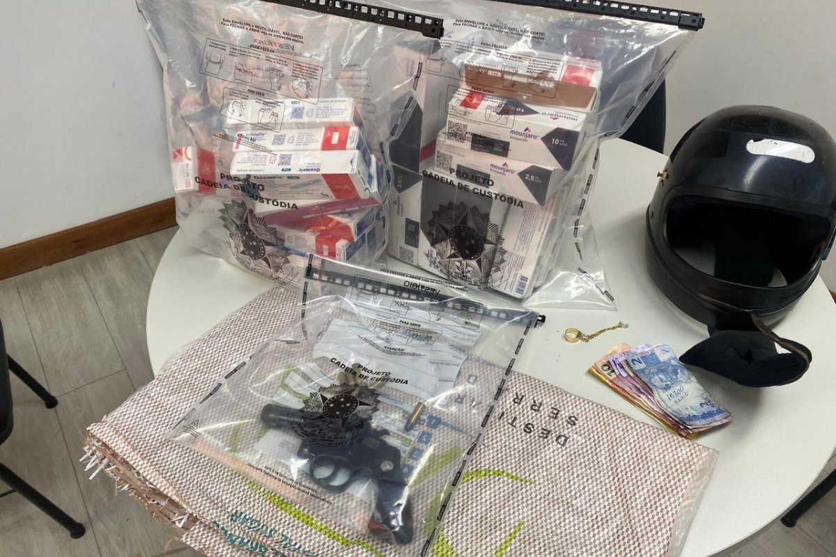 Vídeo: adolescente é apreendido ao tentar roubar R$ 44 mil em canetas emagrecedoras de farmácia em Salvador