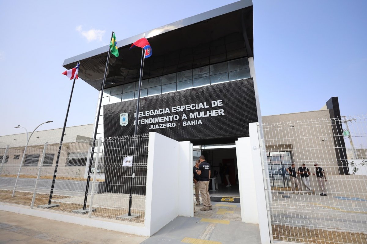 Homem é preso acusado de abusar sexualmente da enteada de 7 anos em Juazeiro