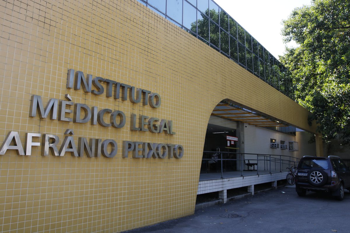 IML inicia a identificação de mortos em megaoperação no Rio de Janeiro