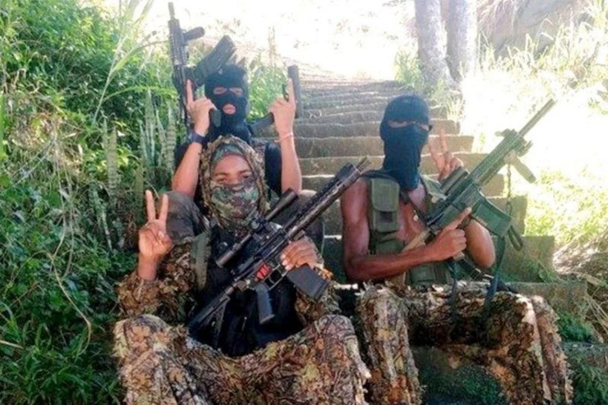 Investigações expõem rotina de violência imposta por facção em comunidades do Rio
