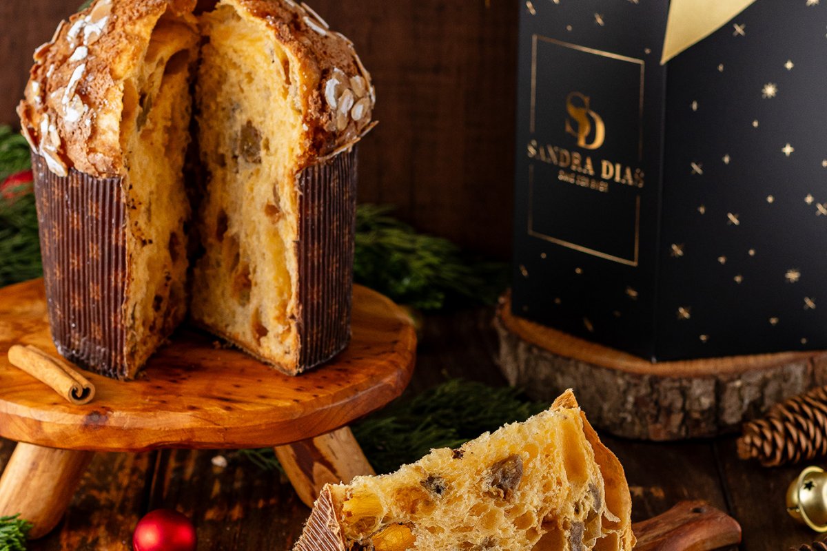 Sandra Dias apresenta sua coleção de Panetones 2025 tradição italiana e excelência artesanal! 