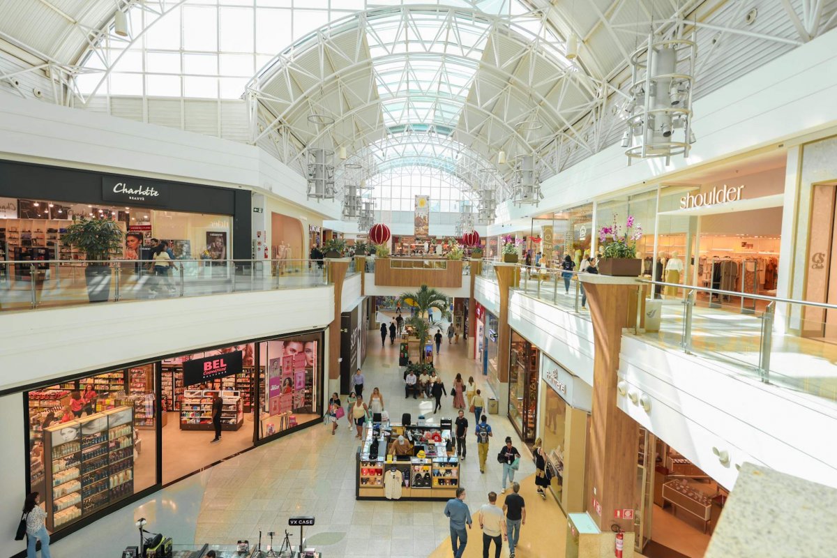 Dia de Finados: veja o que abre e fecha no feriado deste domingo (2)