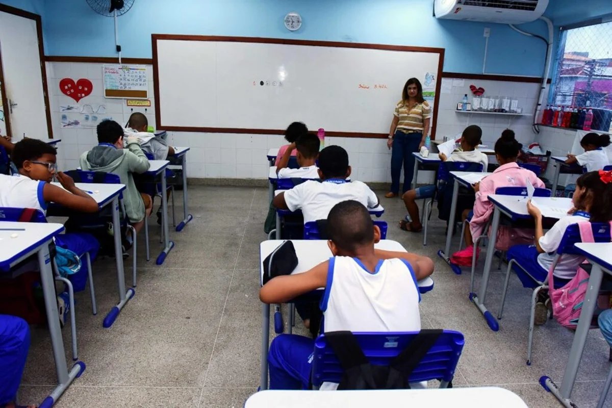 Prazo para cadastro de novos alunos da rede municipal termina dia 7 de novembro