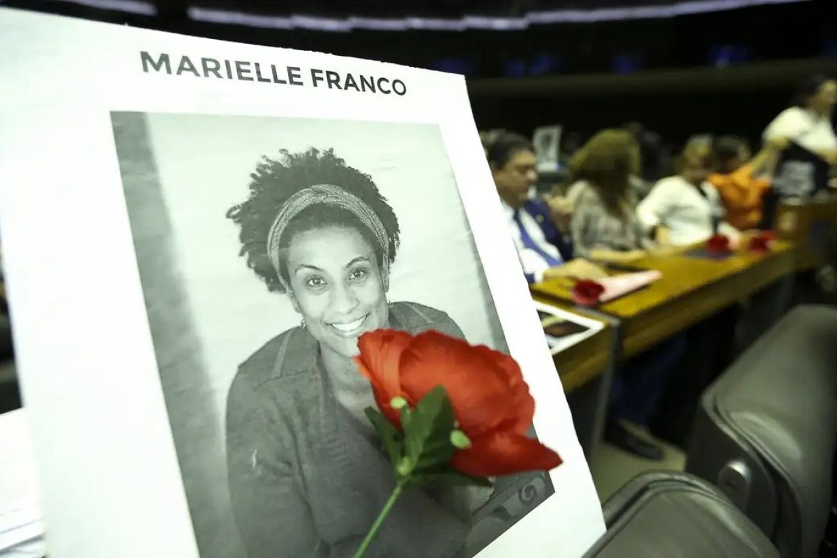 Harvard concede medalha de legado intelectual à vereadora Marielle Franco